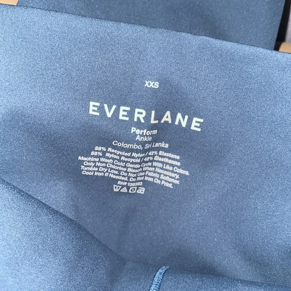 Everlane Everlane The Perform Legging Teal - XXSmall - Picture 3 of 3